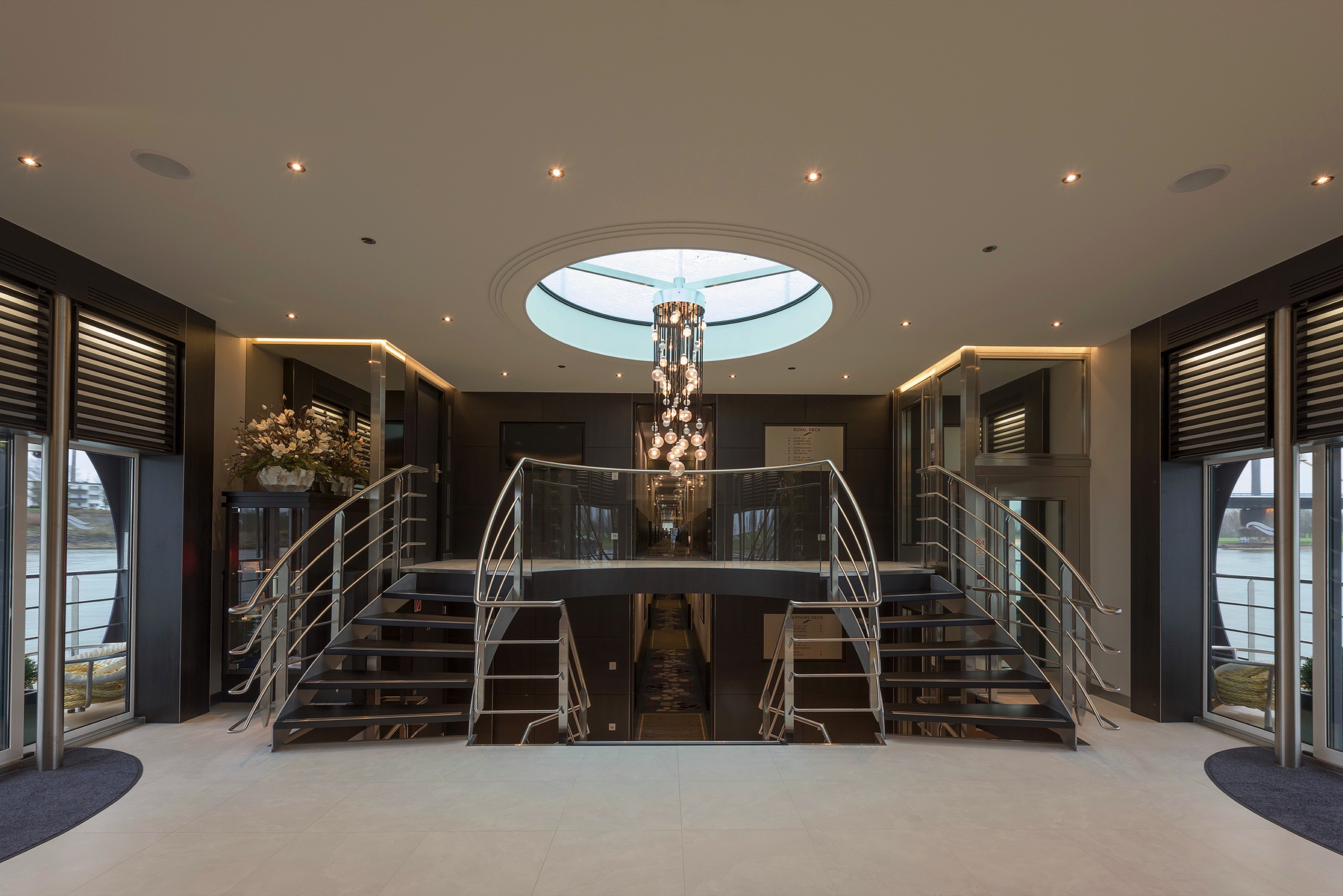 Avalon Waterways, Avalon Tranquility II, Reception 2.jpg